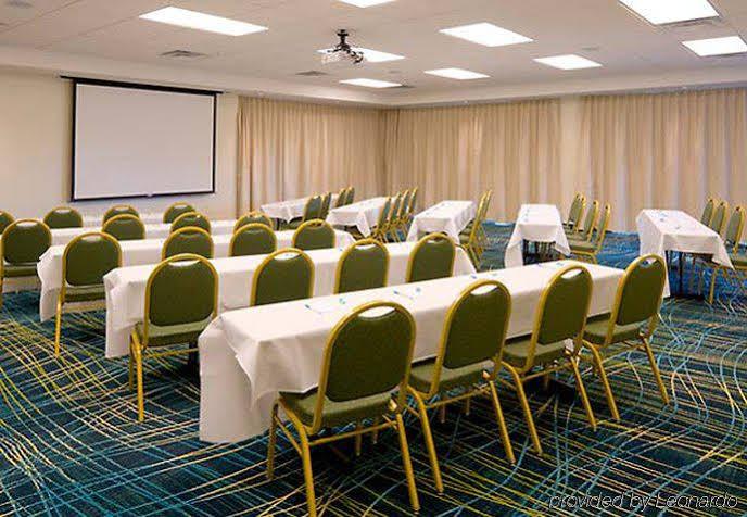 Hotel Springhill By Marriott 3*