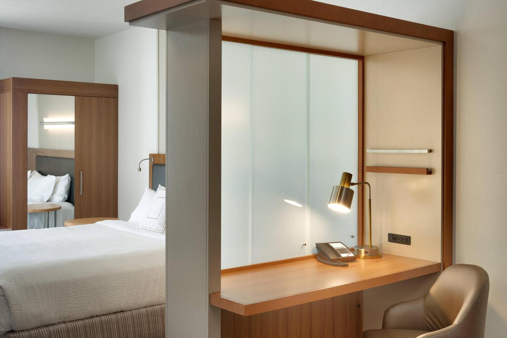 Springhill By Marriott 3*