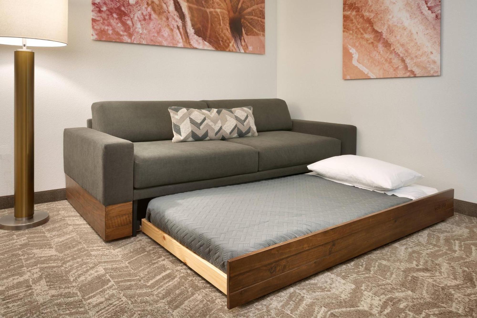 Springhill By Marriott Hotel 3*